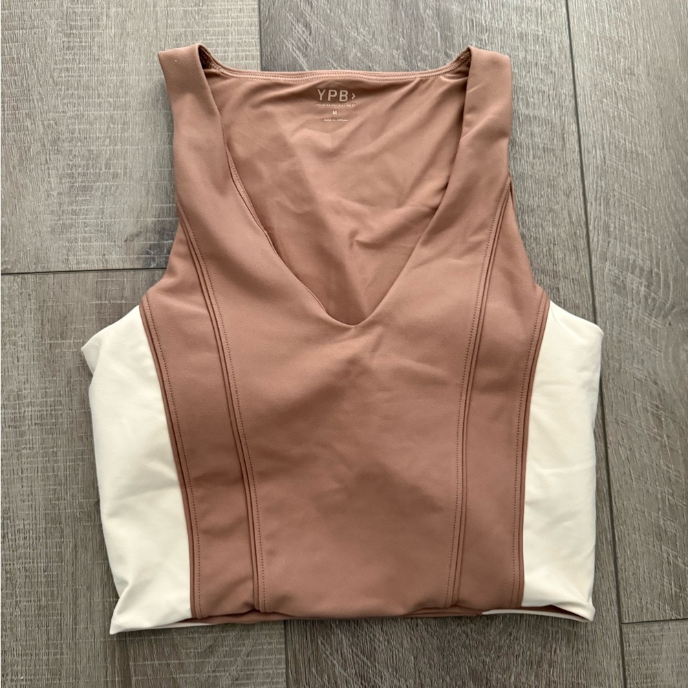 New without tags Abercrombie YPB Sculptlux Slim V-neck Tank Size Medium